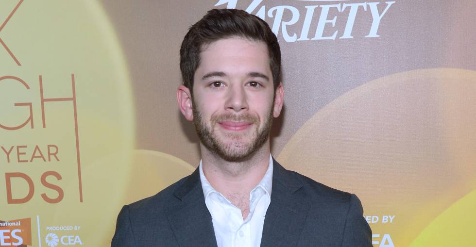 ThinkBig_open's tweet photo. ¿Quién era Colin Kroll? Así era este polémico empresario cofundador de Vine y CEO de HQ Trivia. #ColinKroll #Vine https://t.co/qnE9Bo3AaA https://t.co/c0CYy7WBdW