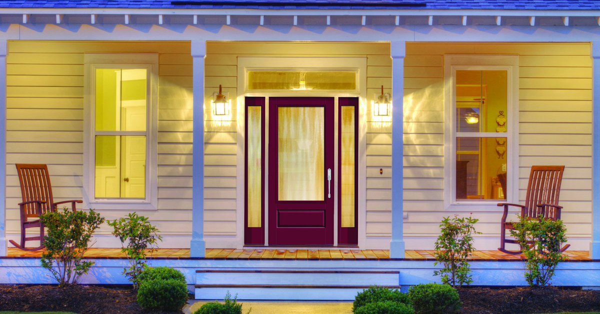 Hey Industry leaders! Did you know that one of the easiest ways to improve a home's curb appeal is with a new entry door?! Read our study and get additional support materials: bit.ly/2SHEW1b #thermatru #curbappeal
