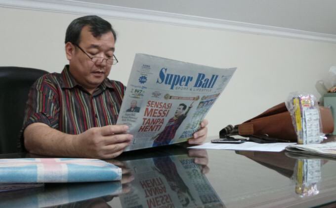 Pak Johar Lin Eng, mohon besok malam HP-nya aktif dan mau angkat telfon ya.

Ada yang mau minta dan butuh konfirmasi.