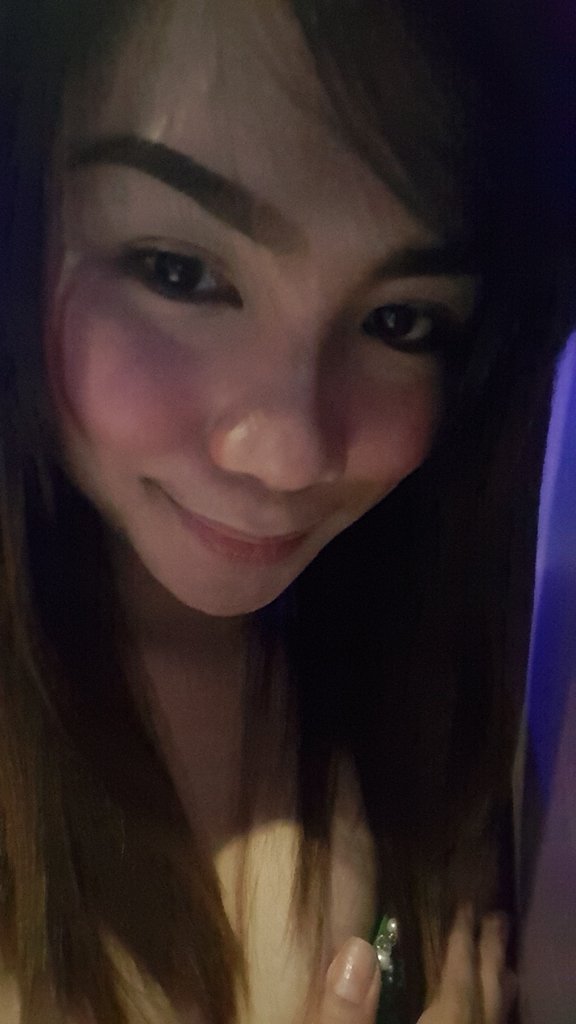iamJehzikka's tweet photo. You make me glow 
You make me feel good.
You make me happy

That's why ILOVEYOU 💋😍😘💘
#J3rd's https://t.co/B8WcjpBczB