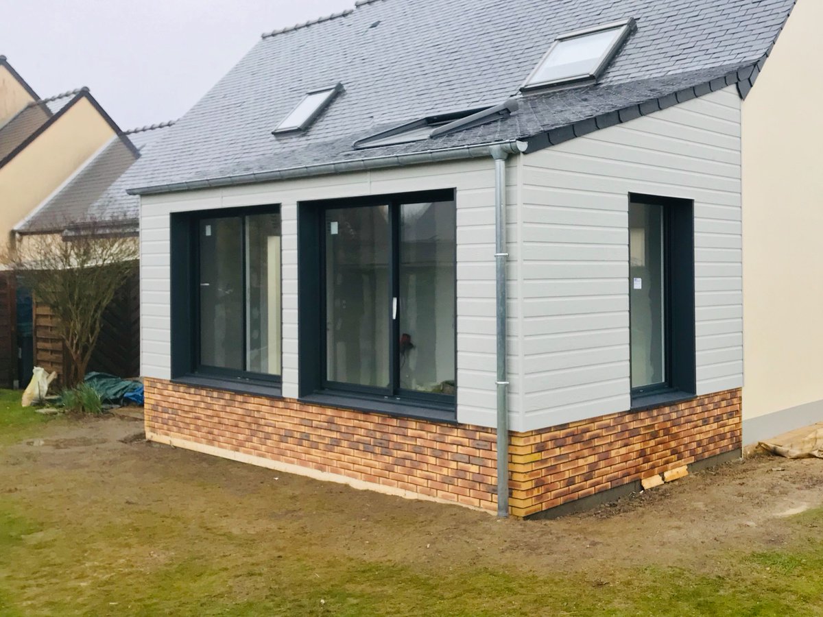 1000TyServices's tweet photo. Extension à Janzé.
Ossature + toiture : Gastel frères
Menuiseries + Isolation placo : @1000TyServices
Carrelage : Stephane Gautron
#1000TyServices #menuiseries #menuiserie #carrelage #placo #isolation #bardage #rennes #îleetvilaine #Bretagne #artisan #renovation #batiment https://t.co/mXvXz21Iuo