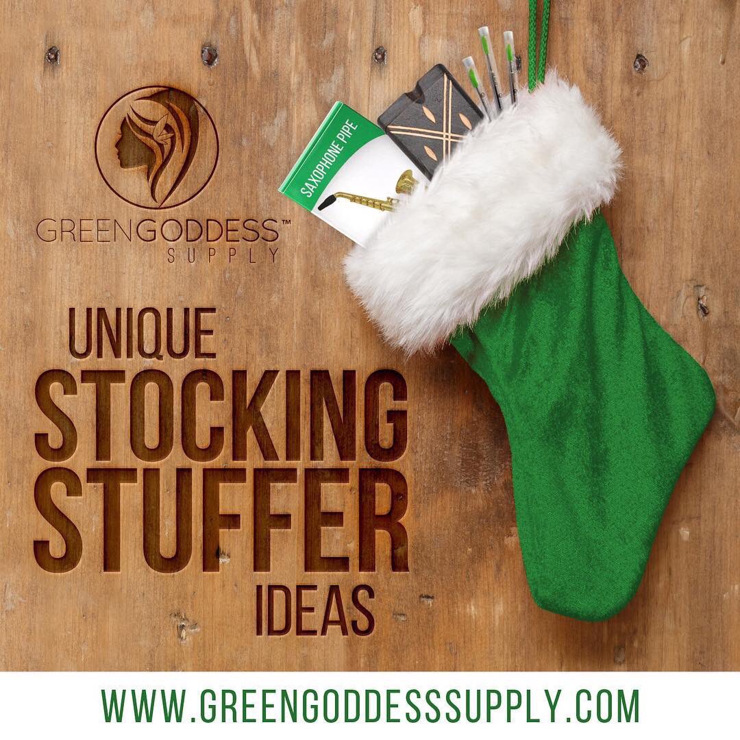 GreenGoddessSup's tweet photo. It’s not too late! https://t.co/Xnmv7R8y8f #stonergifts #stonergiftideas #stoner #giftideas #stockingstuffers #christmasgift #christmasshopping #herbgrinder #saxpipe #rollingtray #ganja #christmas #highsociety #maryjane #cannabis #high #weed #fueledbythc #iwillmarrymary #wfayo https://t.co/VWWFNXZD1z