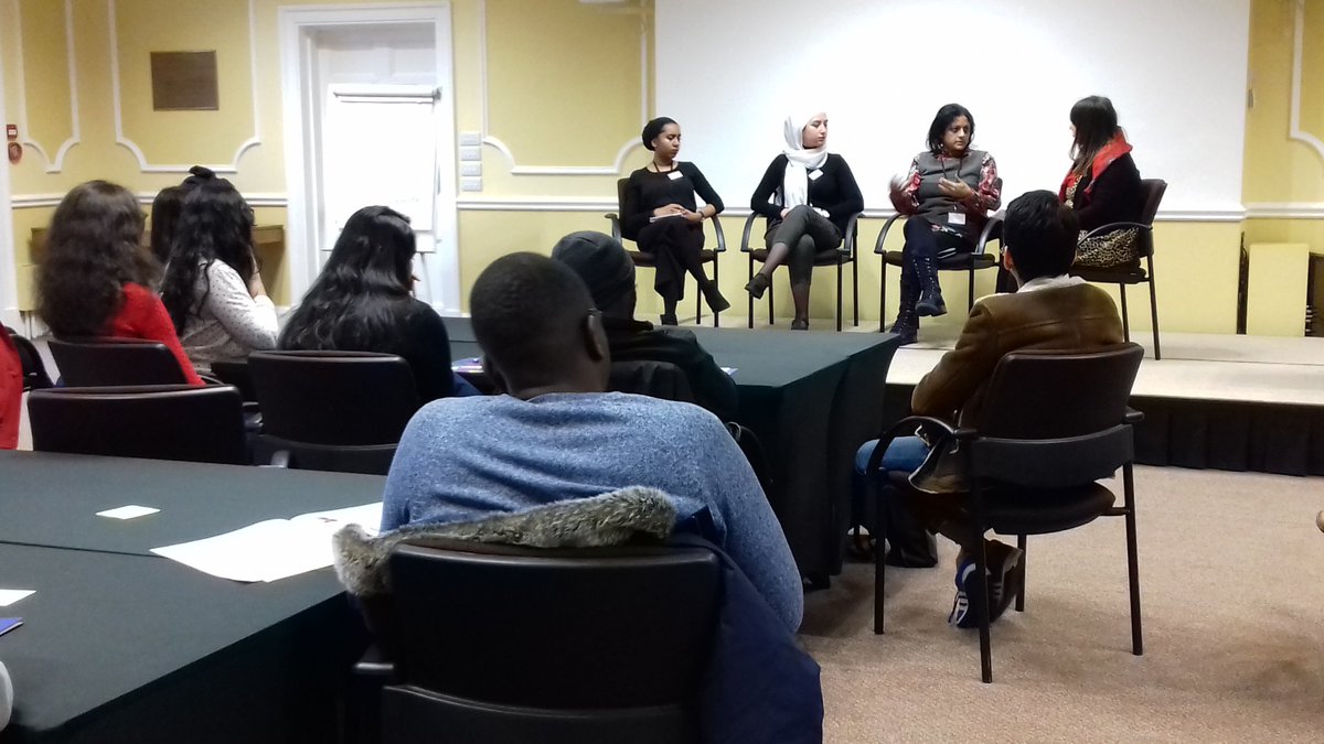 This afternoon, <a href="/DebbieLDanon/">Debbie</a> talks to Mamataj Begum, Edna Fernandes and <a href="/GhazalMia/">Maya Ghazal</a> about reclaiming representation - what role does social media player?  #CLChristmas