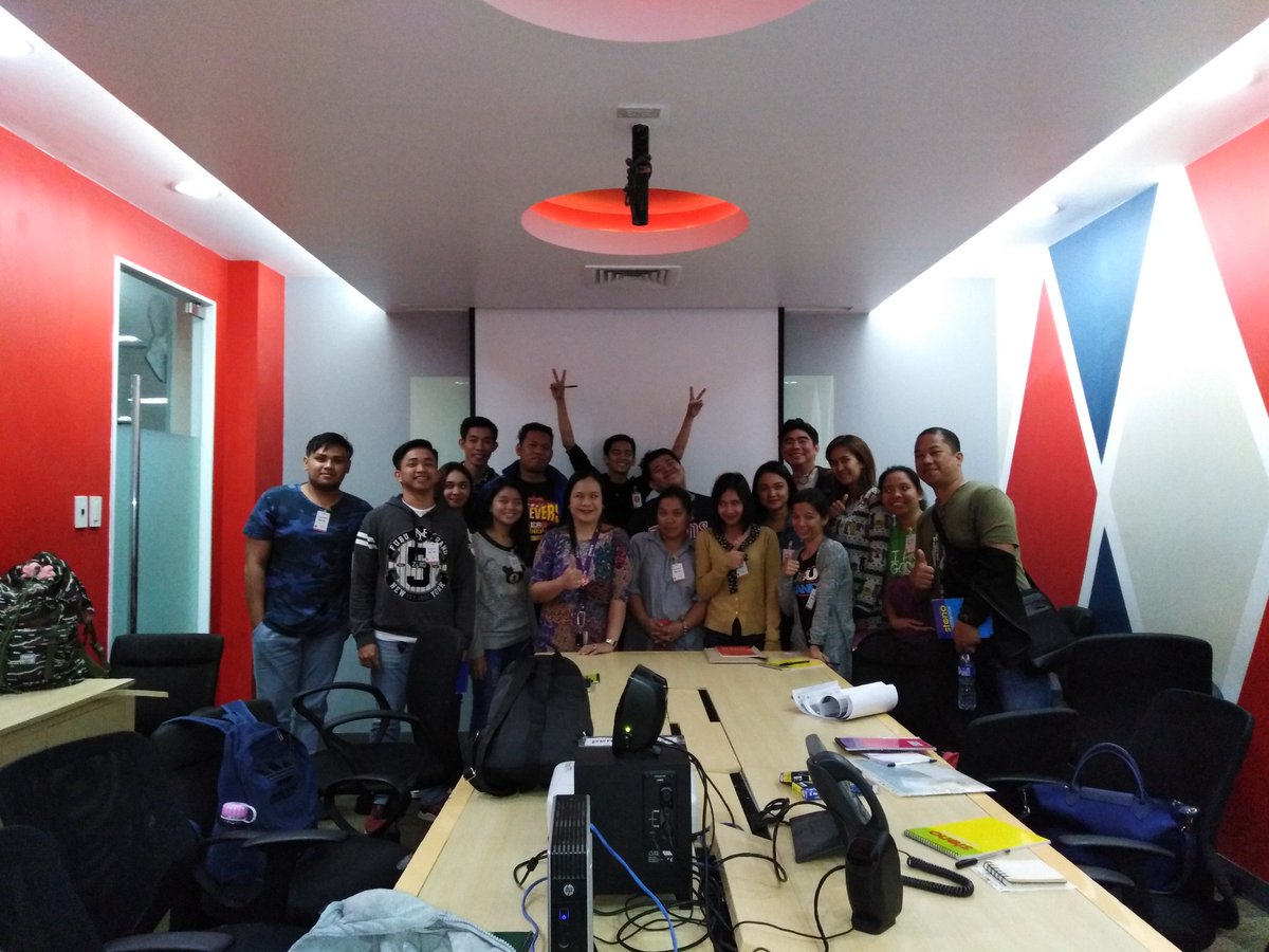 ONE_Clarktastic's tweet photo. Wave 317C Class Visitation. Welcome to Clarktastic Metro by T-Mobile family! πππ#TrainingisFun #TeamofLearningExperts @Greg_MPCS @HPDEC1969 @KapilGoel2006 @iamyourritzy https://t.co/cCGET7v8Jz