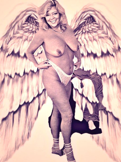 #TittyTuesday Enjoy the day! https://t.co/0DkhkHmHWG<a href="/tag/tittytuesday"class="tags">#TittyTuesday</a>