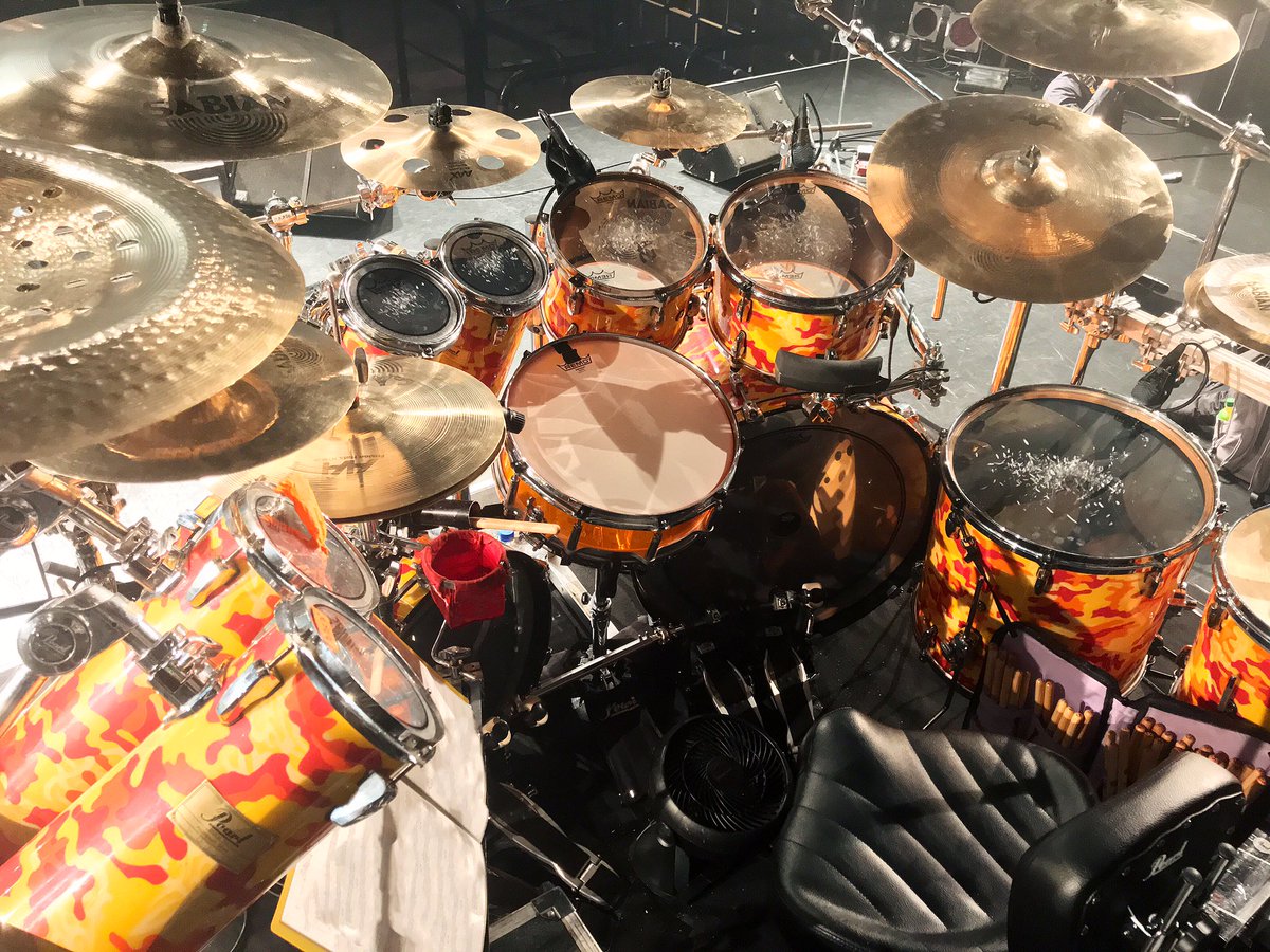 本日はTSUTAYA O-EASTに来ていました！BULL ZEICHEN 88でドラムは淳士