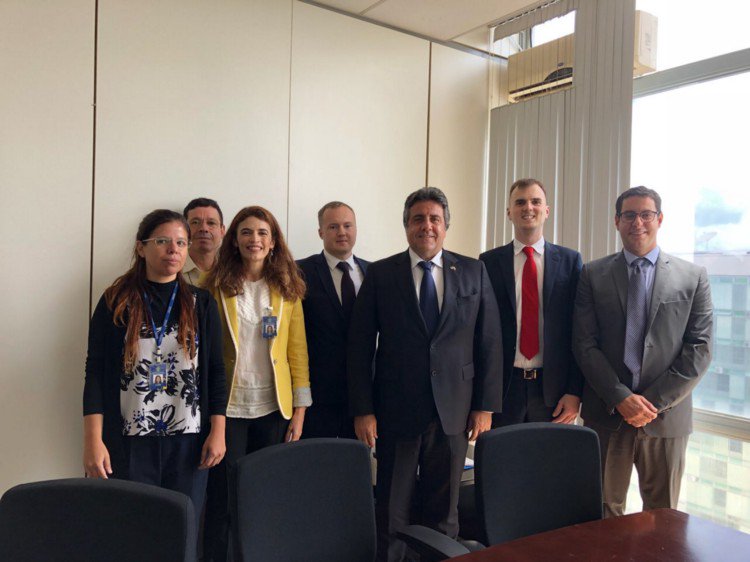 mile_global's tweet photo. Mile Unity Foundation Discussed Cryptocurrency Regulation with Brazilian SEC. More info: https://t.co/VIEfyuXjxQ https://t.co/cvOGC7nzXx