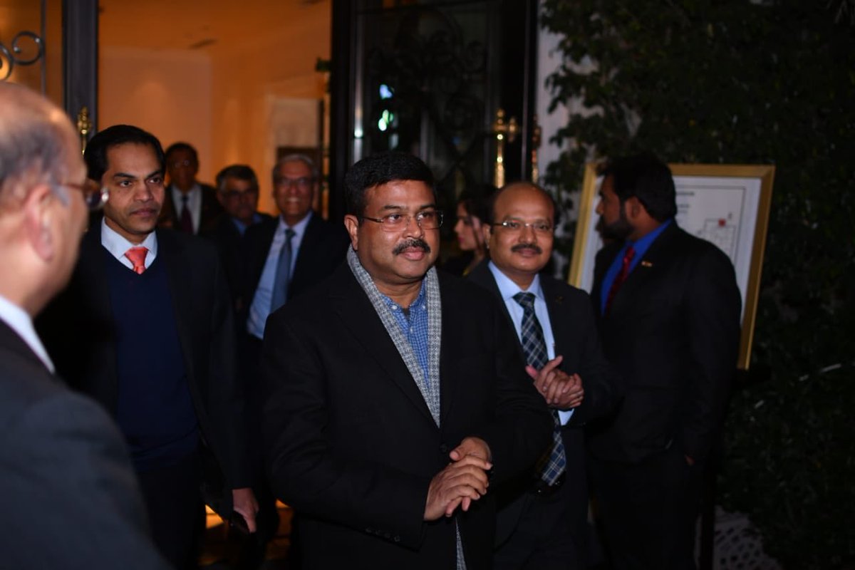 dpradhanbjp's tweet image. At this 13th edition of #PETROTECH , we expect balanced dialogue between participants which can help in strengthening energy market stability &amp;amp; achieve global goals through enhanced market transparency, trade, &amp;amp; investment among producers, consumers &amp;amp; transit countries.