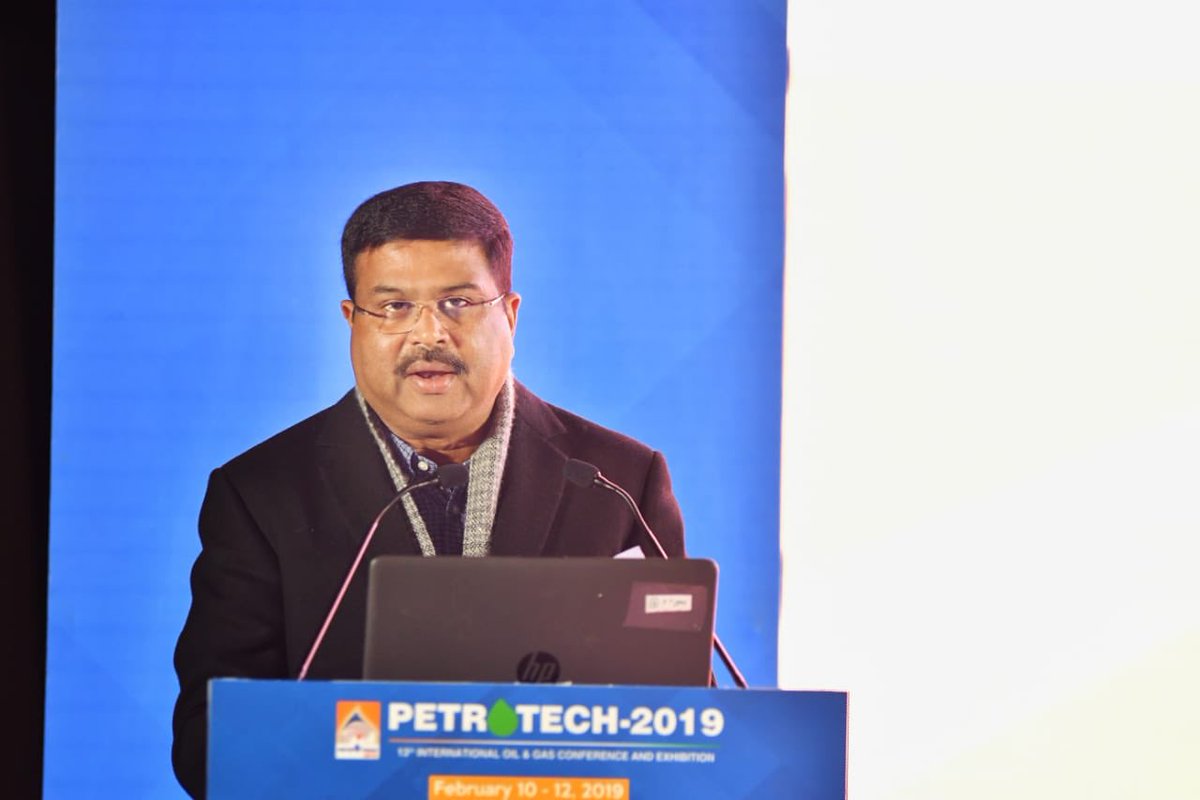 dpradhanbjp's tweet image. In line with PM Shri @narendramodi&apos;s 4 pillars of energy future – energy access, energy efficiency, energy sustainability &amp;amp; energy security, a dedicated session for Ministers at #PETROTECH will also deliberate on “Collaborating for a sustainable and secure energy access for all.”