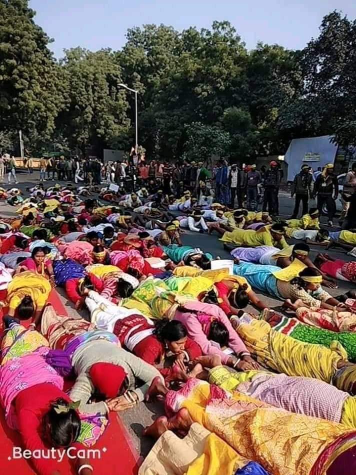 KanishkaMahato's tweet photo. We are not asking for anything. Just claiming our rights. why government Can not give us our rights? where is the democracy and where is the constitution?
#Kudmimovementforjustice https://t.co/EjC4iP3jr0