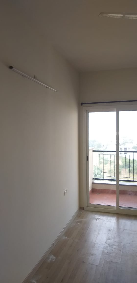 UnplanSocial's tweet photo. We just completed the interior painting work for Mr Rishi at Sobha Classic.

If you are looking to Move-In or Out, we can help you do that hassle free.

Check out our Empty house package - https://t.co/7fGQlMHV6H or call us on +91-9108284705

#Painting #Unplan #HomePainting https://t.co/QYZW3rGFvA