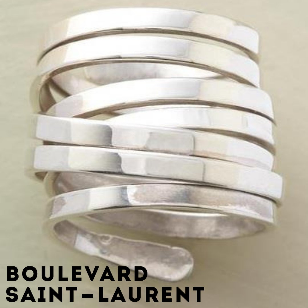 StLaurentLaMain's tweet photo. 🎅CONCOURS DE L'AVENT - JOUR 28🎅
Pour une chance de gagner 100$ chez Freitag Concept, dites-nous qui vous aimeriez gâter avec ce certificat-cadeau !  😍 https://t.co/eZ2O2hgUEN