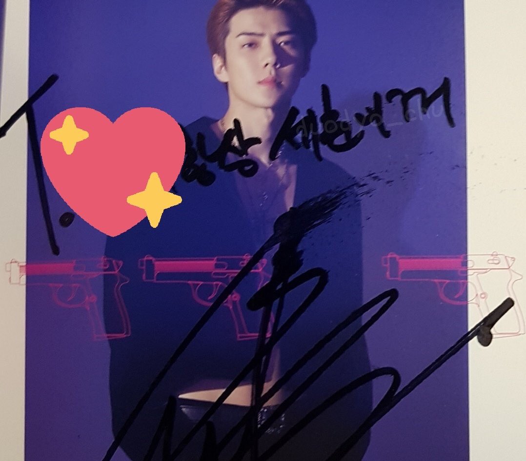 milkteu's tweet photo. op: you were chosen as one of the sexiest dog dads (in the world)~
sehun: a dog dad? 눈.눈
op: vivi's dad~
sehun: ah~
op: any chance you will be doing a photoshoot with vivi? ><;;
sehun: i've thought of this a long time ago! a photoshoot together (⊼⌔⊼) let’s do it ㅠㅠ

😭🙏🏻 https://t.co/S0WYbJLMuZ