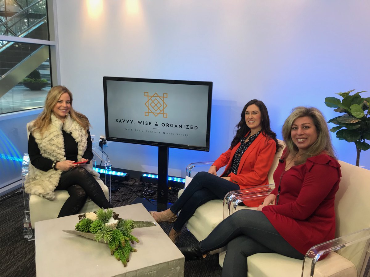 nainteriors's tweet image. We are live NOW, with @amyvanderoef! Tune in on @sortedoutorganizing and I&apos;s Facebook pages to hear all about Amy&apos;s experience with Good Morning Texas and where she is now. #tuneintuesday #radioshow #sortedout #nicolearnoldinteriors #savywiseandorganized