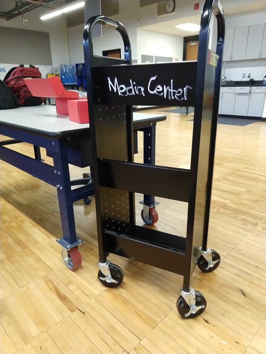 ebtechMC's tweet photo. Visiting our Pre-Engineering shop today with the Mobile Media Center Cart. Students are creating synthesizers and other cool things using @littleBits and the littleBits @KorgUSA Kit #ebtech #geniushour #collaborationatebtech #futurereadylibsnj #futurereadynj https://t.co/rKqwKYoXWy