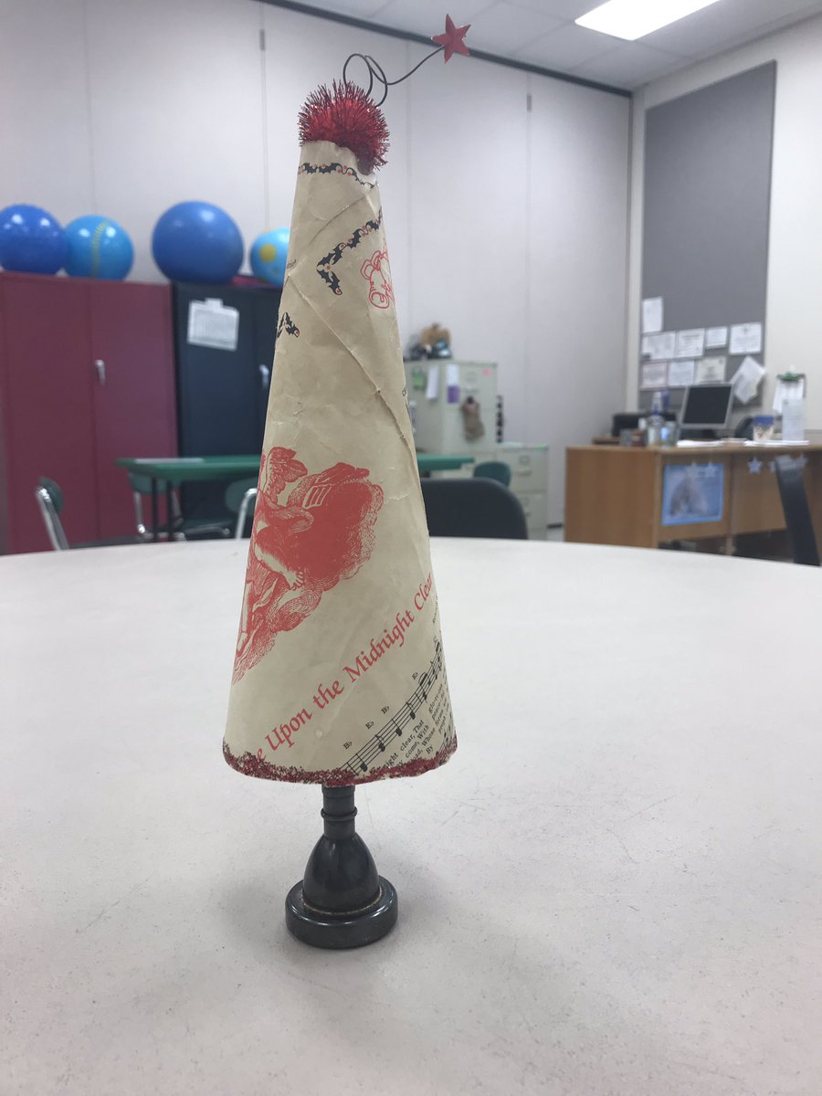 MrKillham's tweet photo. Great gift from the Kid’s Time ladies at @FVFirebirds1! Such a cool idea!  #bpsne #bpsbands. https://t.co/LXOrNtCdU1