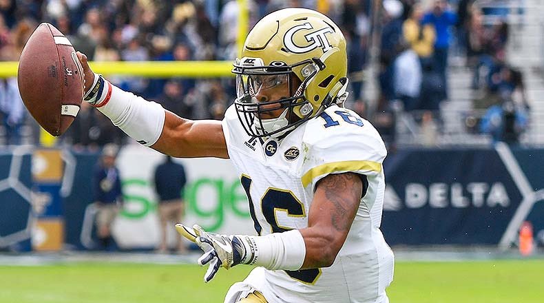 Incredibly excited to say that I received an OFFER from The Georgia Institute of Technology to play college football!!🐝🏈
#biGTime19 
Thanks to <a href="/CoachCollins/">Coach Collins</a> <a href="/CoachCodyMoore/">Cody Moore 🇺🇸</a> <a href="/GeorgiaTechFB/">Georgia Tech Football</a>