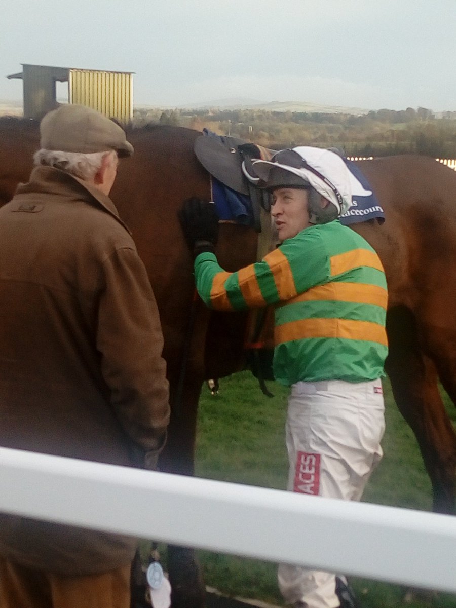 JoeSeward1's tweet photo. It's at your ease Gentleman as #AtYourEase lands the wagers WI two legends reflecting on the maiden hurdle win here @NaasRacecourse 
@BarryJGeraghty #ArthurMoore
#Naas https://t.co/gbGMRMAsll