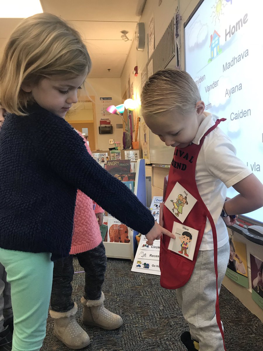 StaceyDorman3's tweet photo. Starting a new peer greeting program today in preschool.....
#VanAllenPride #FriendshipGoals #peersupport https://t.co/faVVCywCNM