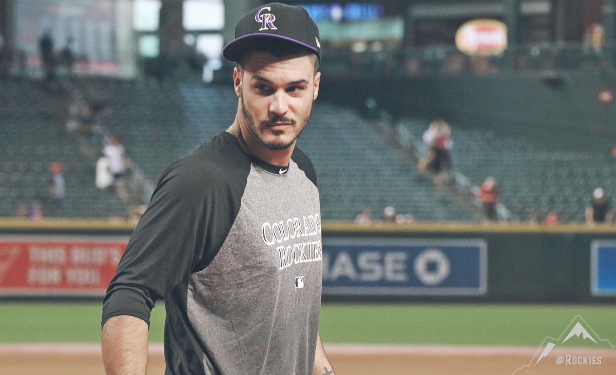 Rockies's tweet photo. felt cute, might delete later https://t.co/u5vtCKFTCy