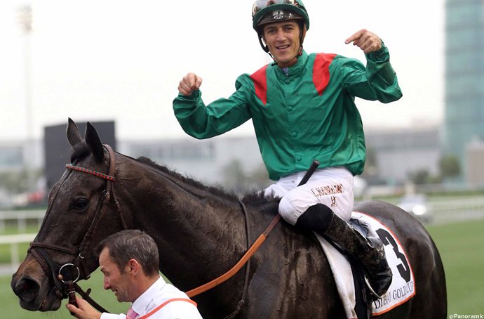 MutrelV's tweet photo. On l'a dit "cuit" "fini" "aucune chance de revenir sur les 15 victoires d'avances de pc boudot" . Encore une fois @CSoumillon 🇧🇪🇧🇪🇧🇪 a fait taire ses détracteurs et remporte une 10e cravache d'or  !!!!!! #belgiumspirit  @SteveObry https://t.co/pM5fjerikH