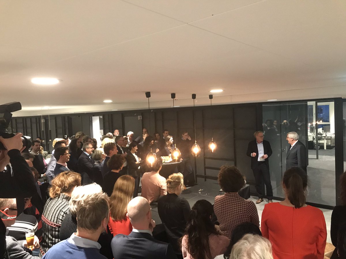 oramsterdam's tweet photo. Afscheid van interim GS Wil Rutten in aanwezigheid van College B&amp;W o.a @RutgerGW @LaurensIvens en ambtelijke collega’s. https://t.co/AJwZzJexrZ