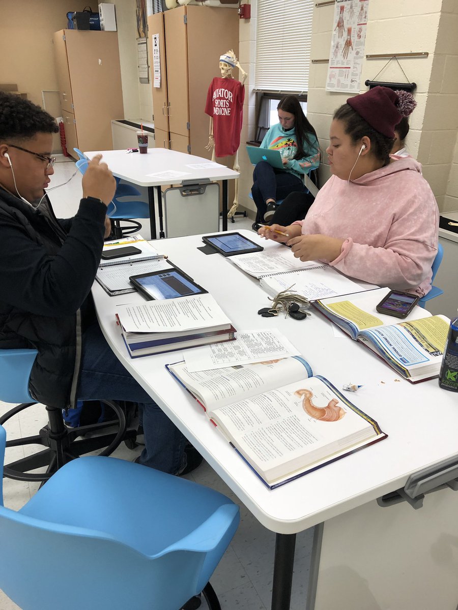 _mcknightst's tweet photo. ‘Twas the week before Winter Break and the Senior Sports Medicine students were impressing their teacher with their incredible work on their body system projects. #proudteacher #only3moredays https://t.co/A0RwJ1hLUc
