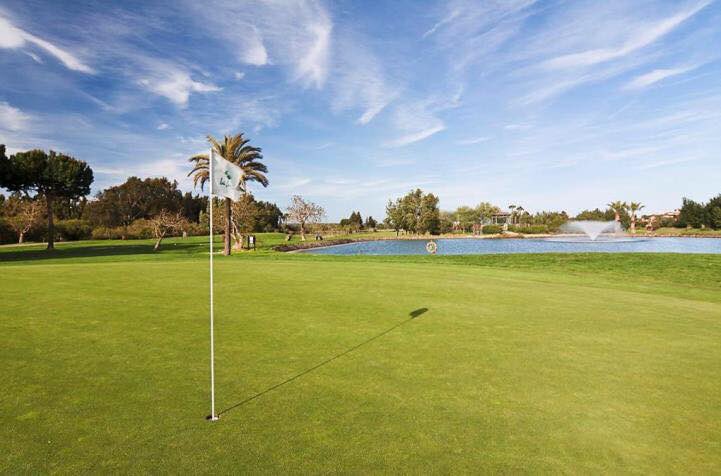 golfunpluggedhq's tweet photo. 7 nights with UNLIMITED GOLF in Spain for less than £200 per person!? YES PLEASE! 😍 ✈️ #bookmeup
View Package >> https://t.co/AjGbHE2OWw
#golf #travel #golftravel #golfbreak #holiday https://t.co/dMkSjxDmFI
