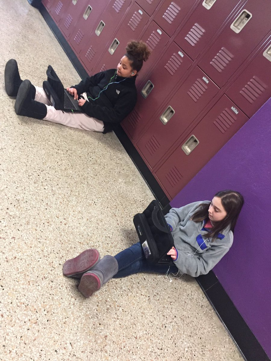 snej80's tweet photo. Surprise! Caught on 📷! 6th graders ➕their voices to https://t.co/NXtxikbqoq &amp; @adobepost #globalgoal posters to @wakelet collection https://t.co/Tt2vEph3aE recently. #studentvoice #oneworldoneclassroom #wakeletwave #bwrsdREADY https://t.co/FcKYN8Kwg4