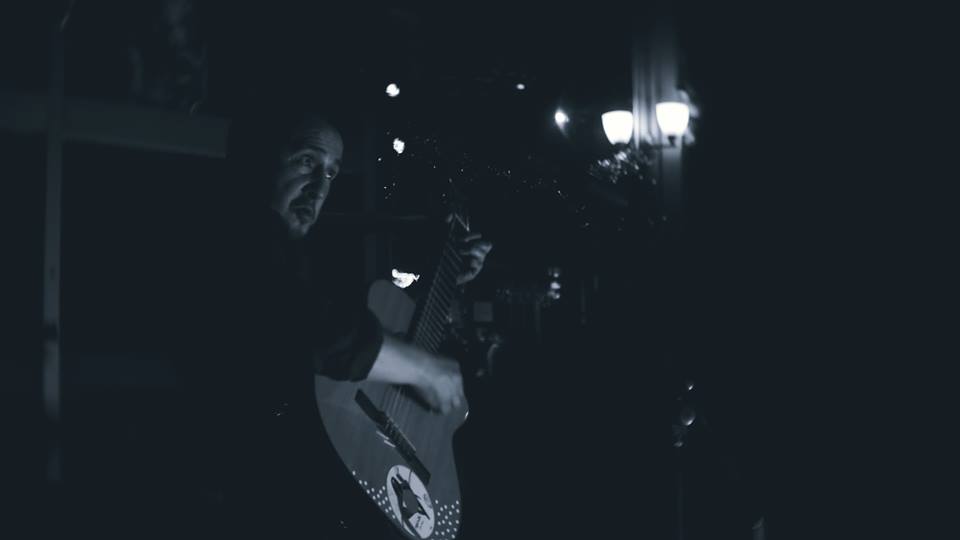 El debut discográfico de Julio Argentino Díaz: A dos semanas de la presentación oficial en #PuntaArenas de su primer disco homónimo, te dejamos mano a mano con el reciente material discográfico de <a href="/julioargentinod/">Julio Díaz</a> . Revísalo aquí, en #PatagoniaRock 👉goo.gl/nF49xi