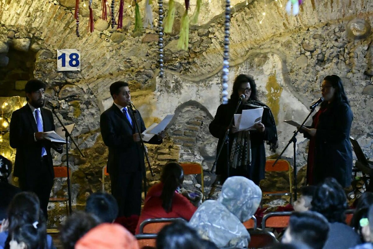 IMEPLAN_Puebla's tweet photo. El @IMEPLAN_Puebla agradece al público y vecinos del Barrio de la Luz por acompañarnos en la posada tradicional con la presentación del Ensamble Minerva. https://t.co/aJtetkRrtm