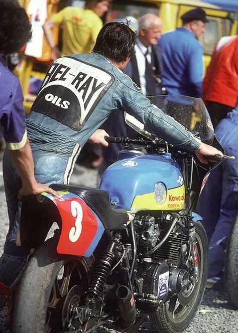popsyosh34's tweet photo. Moriwaki Monster Kawasaki Z1000 ⚡️⚡️⚡️⚡️#bellray https://t.co/mBcbnYLAeQ