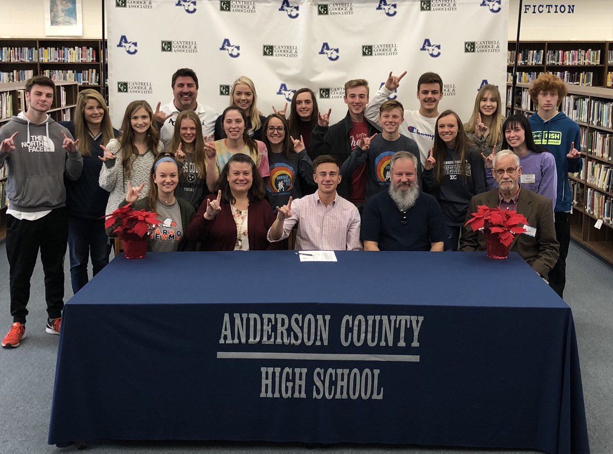 ACHSMAVS's tweet photo. Congratulations to @kloganthethird on signing his NLI to run cross county and track with Carson Newman!!! https://t.co/Xk8IyC16YG