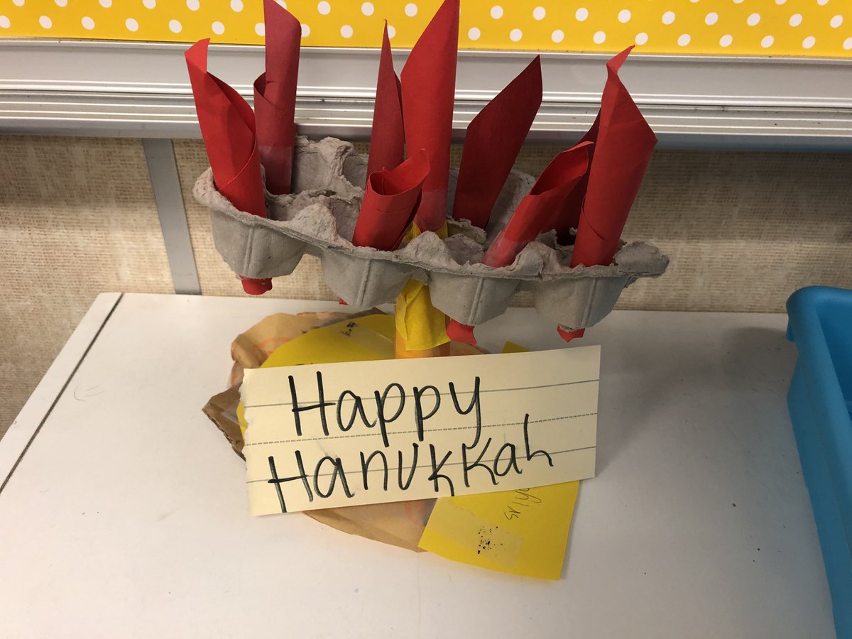 msjevansclass's tweet photo. After reading Lights of Winter, we learned about winter celebrations and how light is the common theme between them. They created something from that celebration that represented light using 2D and 3D shapes. Can’t wait for our winter party tomorrow! #makerspace #studentagency https://t.co/u2OMab6vDJ