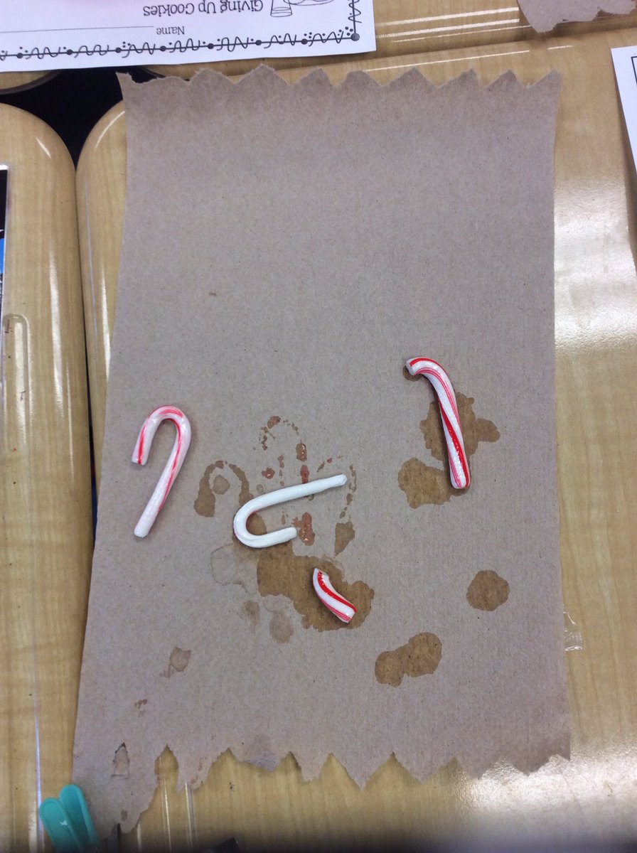 BHawkins3rd's tweet photo. Which candy cane was in cold water, warm water, and baby oil?  #grinchweek https://t.co/5oMTXefmW1