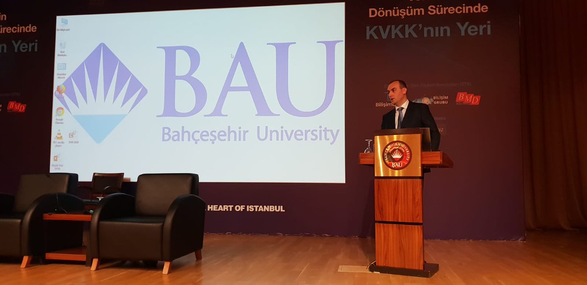 BilisimDernegiO's tweet photo. Bilişimciler ve BİLİŞİM GRUBU | Aralık 2018 Verinin Dönüşüm Sürecinde KVKK’nın Yeri konulu toplantımız  alanında birbirinden değerli olan isimlerin açılış konuşmaları ile devam ediyor.

@BilisimDernegiO @BilisimGrubu @Bahcesehir
#Gelecek50 #KVKK #DijitalBiz #BAU #Bilisimciler https://t.co/E3Jo8tnovA
