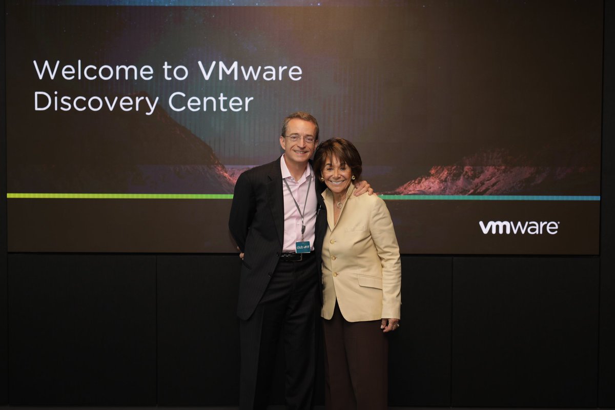 VMware_EMEA's tweet photo. .@pgelsinger believes leaders have a responsibility to “walk the talk” when it comes to innovating for good. Read more from #VMware's CEO on two important milestones announced today: https://t.co/UrHD9aXxdi #VMwareInnovatingforGood #TechforGood #sustainability #microgrid https://t.co/TFQSYQcEsT