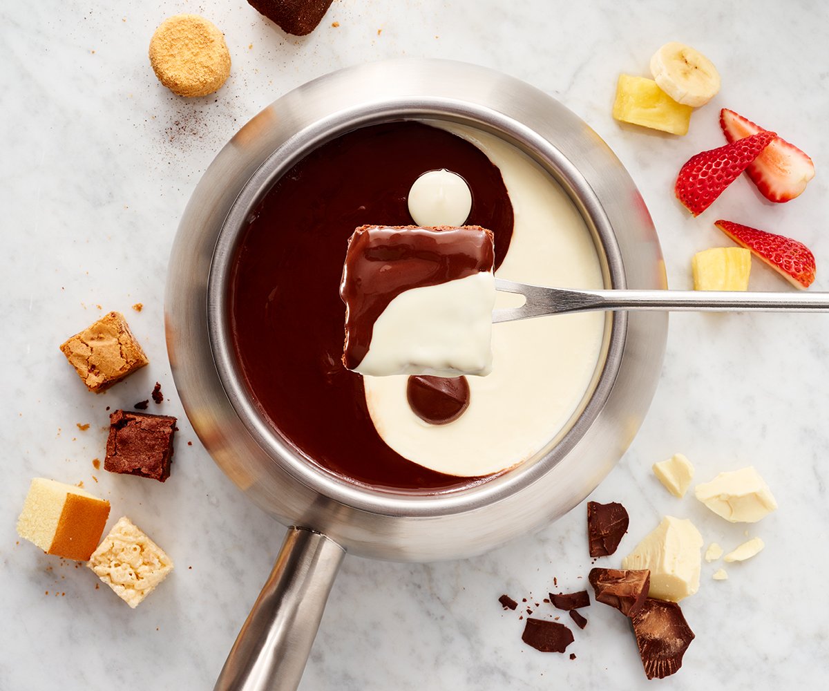 TheMeltingPot's tweet photo. The Melting Pot is proud to be ranked as a top U.S. Restaurant Chain by @TripAdvisor for 2019. This ranking was based on millions of reviews and opinions from TripAdvisor diners. Thank you to our guests! #tripadvisor #reviews #restaurants #toprestaurant  https://t.co/8QPg9o7a3O https://t.co/Q3I7qWf75C