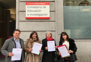 L@s compañer@s de @fsiemadrid luchando por un acuerdo sobre la #JubilacionParcial en la #ComunidadMadrid buff.ly/2BsAGLH #SomosFSIE #TuFUTUROnuestraFUERZA #FuerzaFSIE