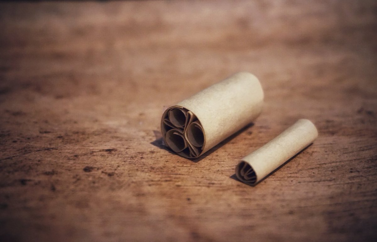 PuffinPaperClub's tweet photo. Which roach would you roll with?😏
#puffinpaper #purehemp #hemp #rollingpapers #smokingpapers #roachpaper #filtertip #rolling #ukcannabis #uk420 #ukdank #ukloud #ukcannabisclub #ukcannabiscommunity #ecofriendly #hightimes #ukstoner #ukstoned #stonergirls #stonergirls #smokingweed https://t.co/RXND3yFL40