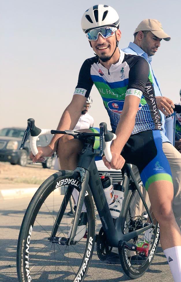 BF_Wheels's tweet photo. اسرة BF Wheels تبارك لنادي الفتح السعودي @FatehClub تأهل الكابتن عبدالعزيز الخويتم @abdulaziz000212 .
لنهائيات كأس العالم في بولندا.
بعد تحقيقه المركز الثالث على فئته العمريه في سباق #Spinneys92 فئة Gran Fondo World Series.
الف مبروك يا بطل 🎊🎉. https://t.co/qhTI0qe8lh