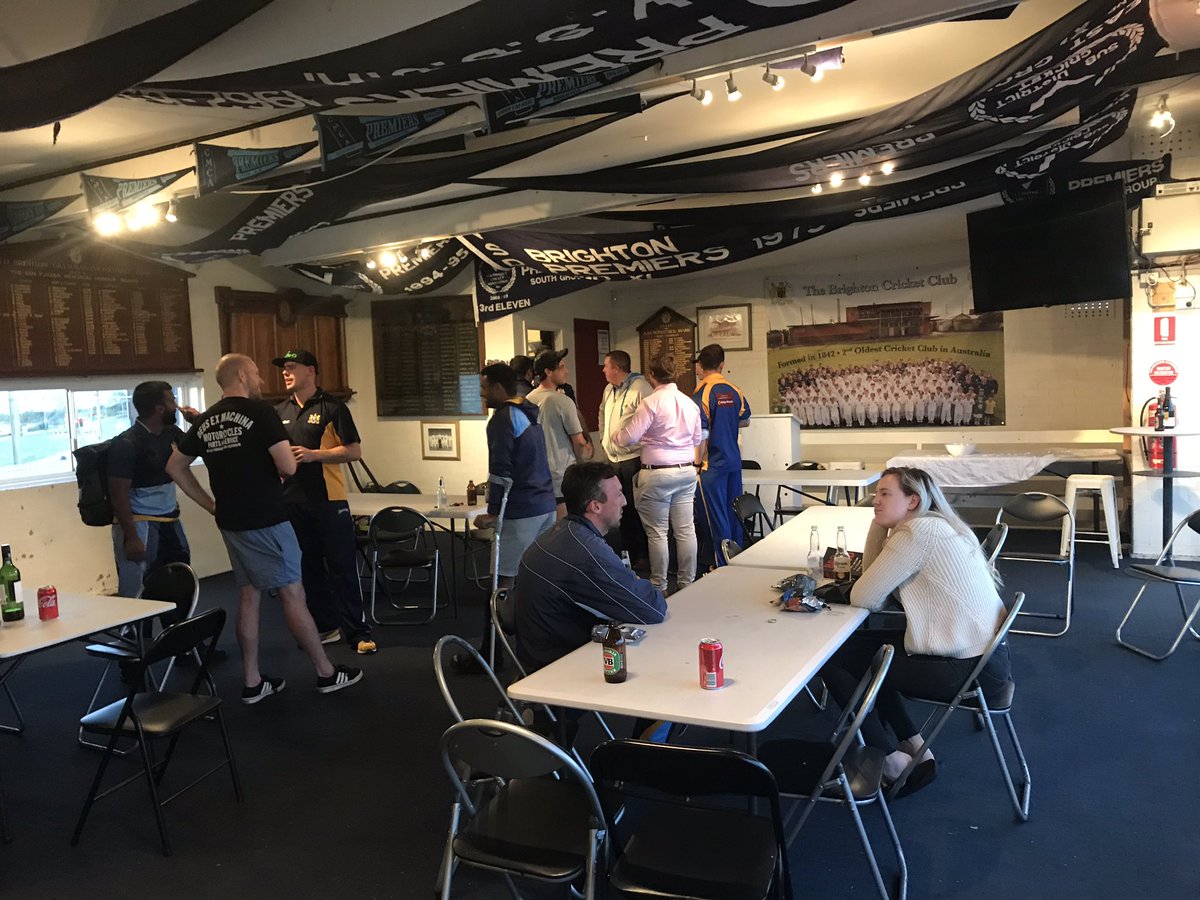 BCC1842's tweet photo. π to @OrmondCC for last nights game , the post match chat and beers was most enjoyable and what @SubbiesCricket is all about #whatacomp https://t.co/1eTOKTYhQ1