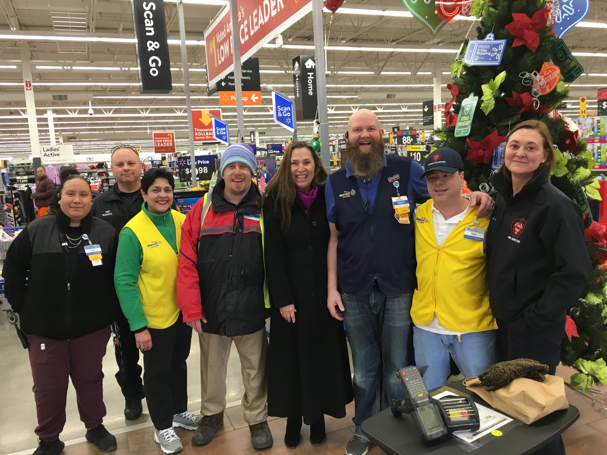 Apple Valley Fire tweet media