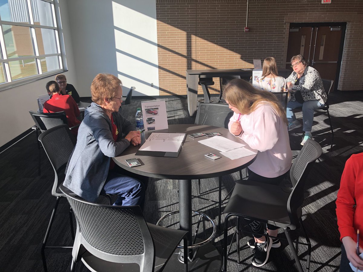 DrScottShipley's tweet photo. .@MtVernon_MS students learn about life after school! Real life decisions on budgets, housing, etc. #WeRMV #MVCharge https://t.co/mJ9fniTHGv