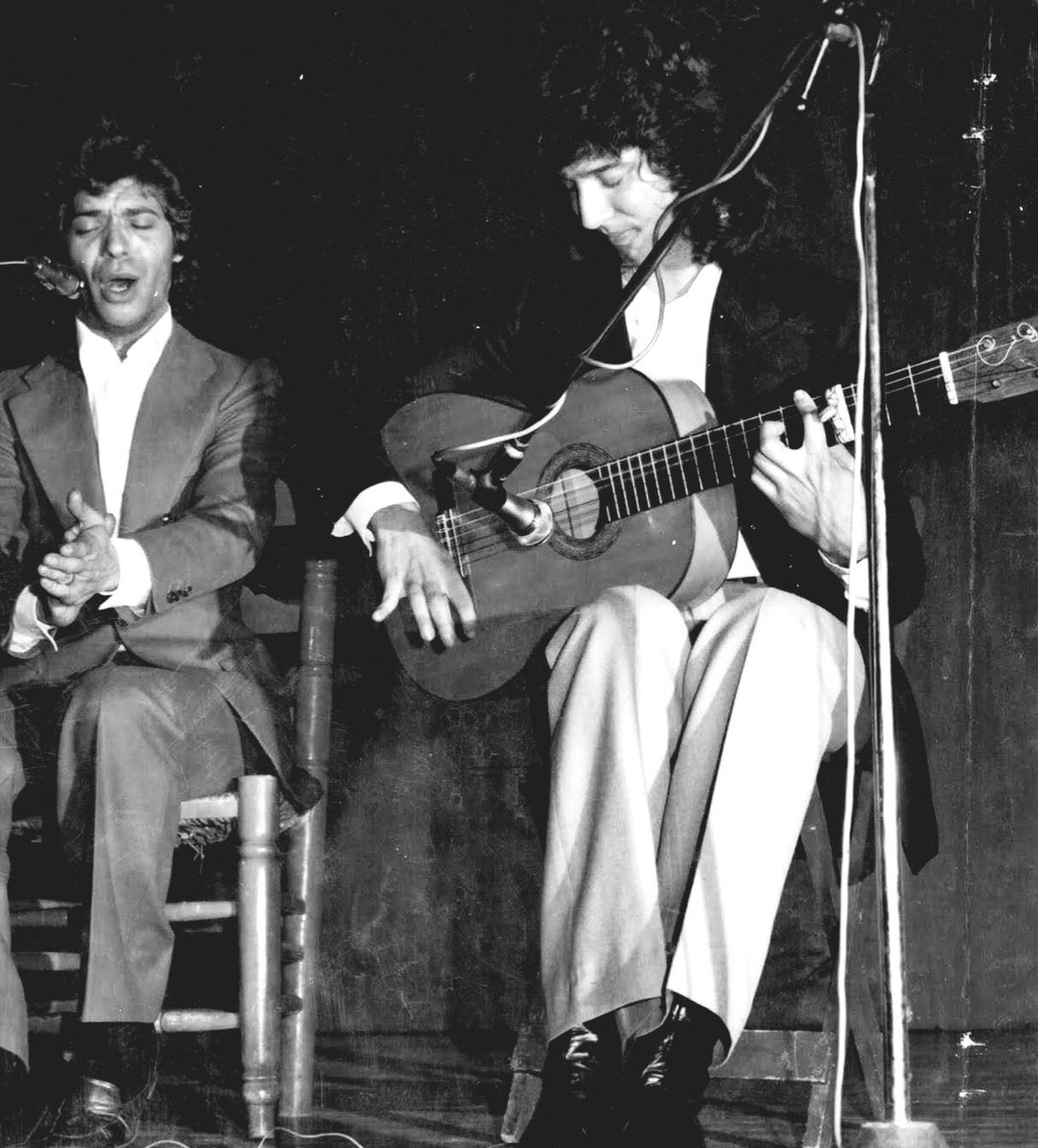 Con su compañero de siempre
<a href="/Tomatito6/">Tomatito</a> Oleee los dos grande
Del #Flamencos