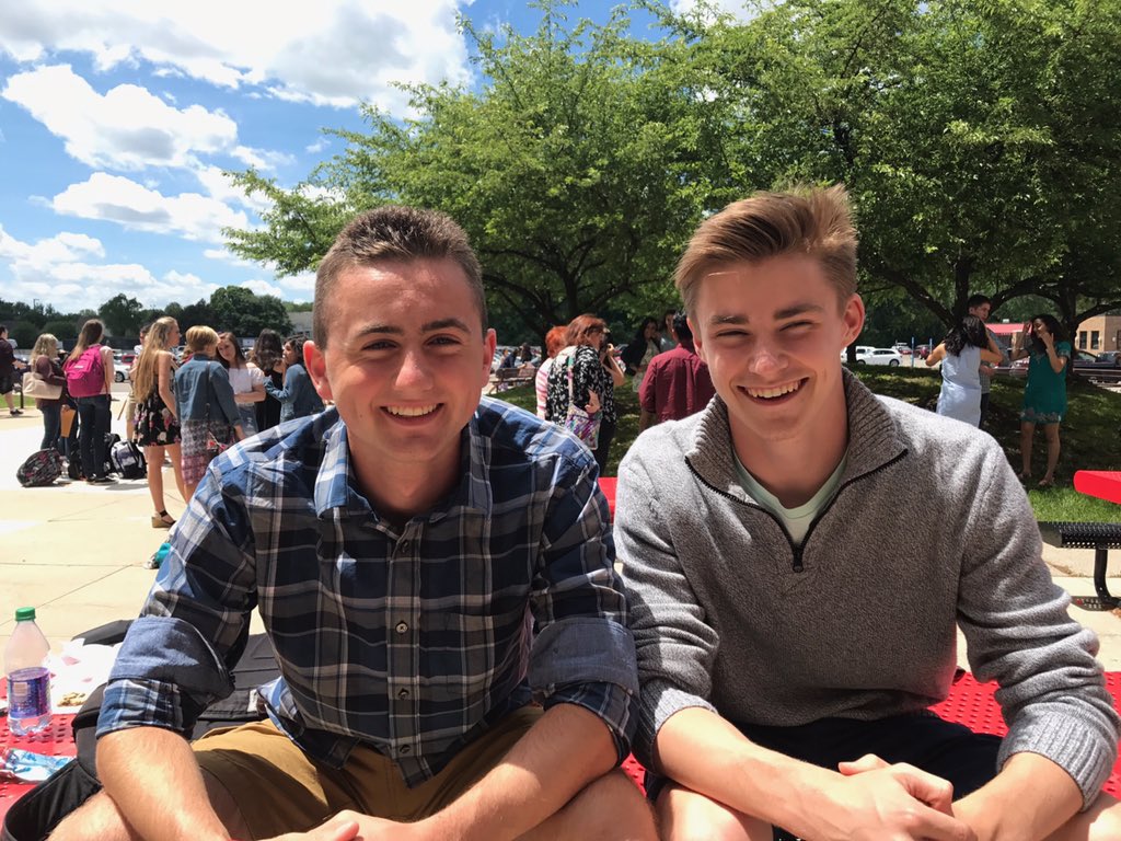 Ryanwilly00's tweet image. Happy birthday to my best pal @Will7Harrison . It’s been a pleasure being friends with someone who has such a high IQ. Love ya buddy 🎉 ❤️ #threefriends #mfp #ross my mom says happy birthday btw