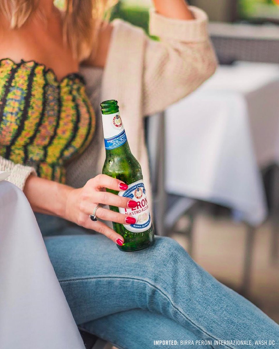 PeroniUSA's tweet photo. Winning winter in #PeroniStyle. (📸: Taz Smith) https://t.co/wndmko1mSs