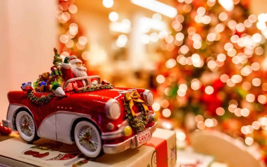 UrbanFoxLu's tweet photo. #Luxembourg #MerryChristmas #HoHoHo #GoingPlaces #HappyNewYear 
https://t.co/iI8gE3FUuZ https://t.co/v64xBDYea9