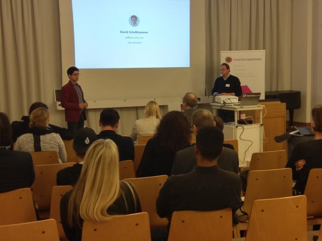 WFS_Sigmaringen's tweet photo. Die #Startup #Angels Alb-Bodensee veranstalteten ihr „Investment Forum Winter“ in #Sigmaringen. 5 Startups präsentierten ihre Geschäftsideen in jeweils 10 Minuten den dort anwesenden ca. 35 Personen, Sie kamen aus #Wien, #München, #Ruhrgebiet, #Schweiz, #Konstanz #WFS https://t.co/LZ7PBEcTPe