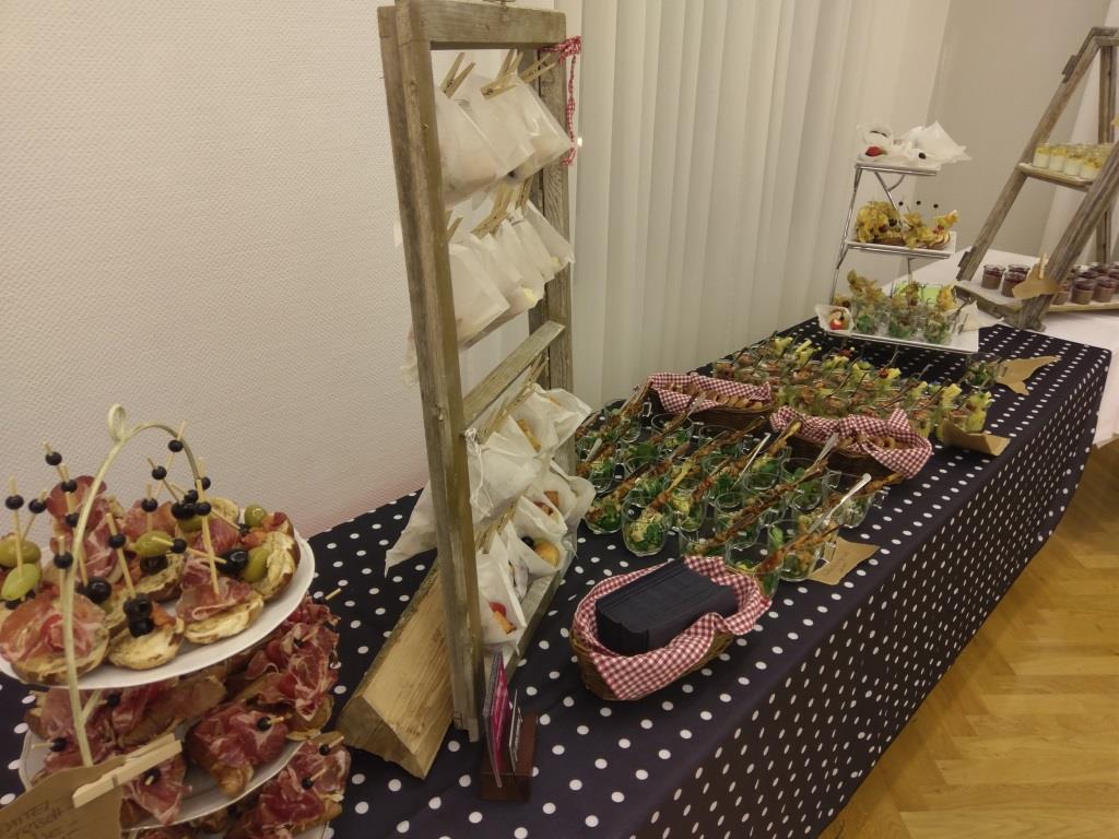 WFS_Sigmaringen's tweet photo. Die #Startup #Angels Alb-Bodensee veranstalteten ihr „Investment Forum Winter“ in #Sigmaringen. 5 Startups präsentierten ihre Geschäftsideen in jeweils 10 Minuten den dort anwesenden ca. 35 Personen, Sie kamen aus #Wien, #München, #Ruhrgebiet, #Schweiz, #Konstanz #WFS https://t.co/LZ7PBEcTPe